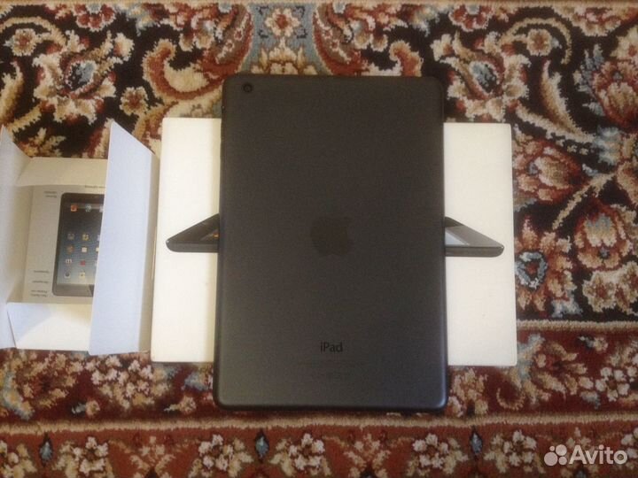 Планшет iPad mini в Идеальном состоянии