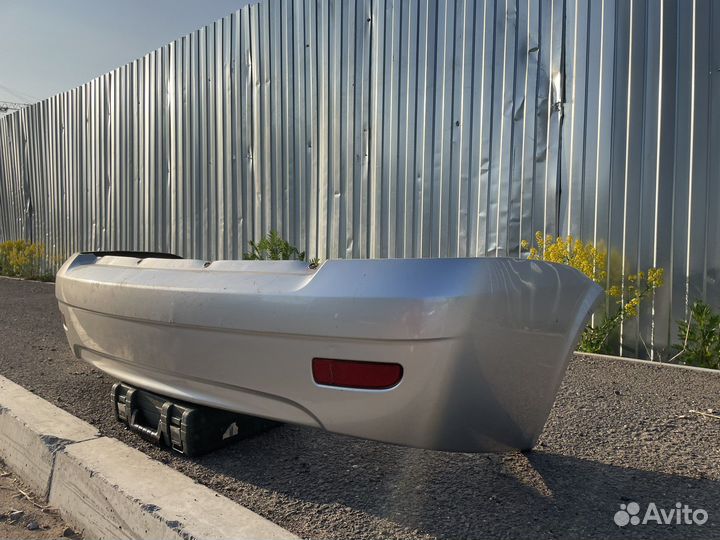 Задний бампер на priora 1