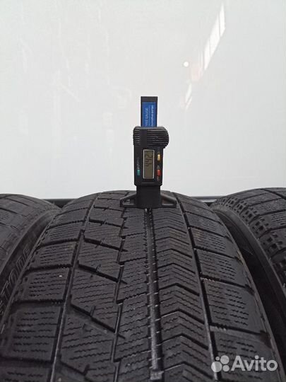 Bridgestone Blizzak VRX 205/60 R16