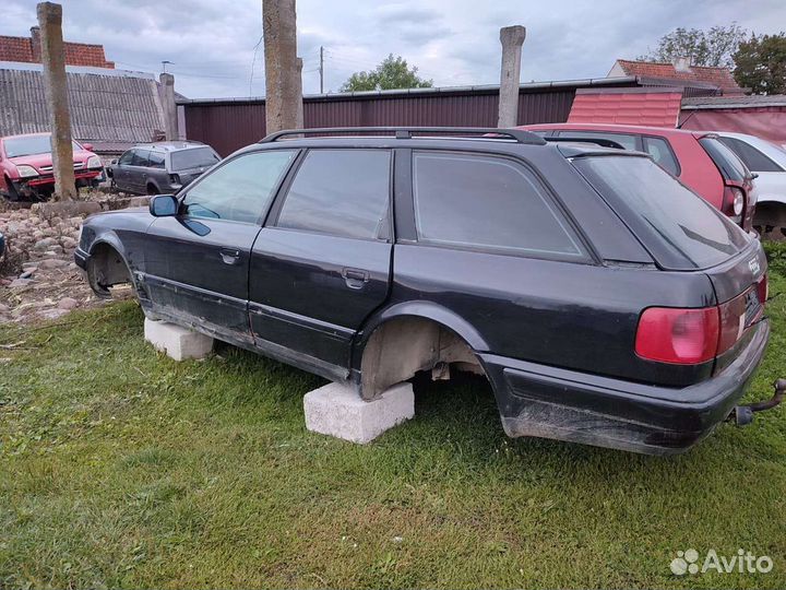 Поступила на болты ауди 100 с4