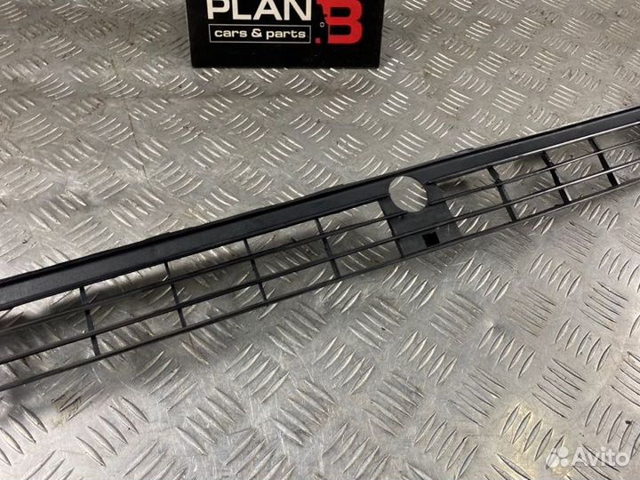 Решетка в бампер Volkswagen Golf MK2