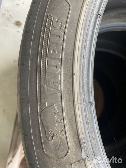 Taurus UHP 245/40 R19 98Y