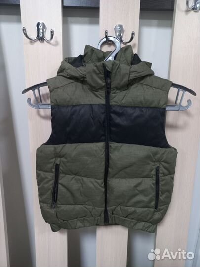 Жилет Adidas original 110 размера