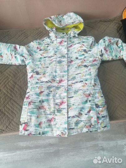 Горнолыжная куртка женская 44