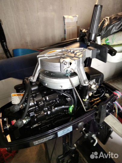 Лодочный мотор tohatsu 9.8 бу