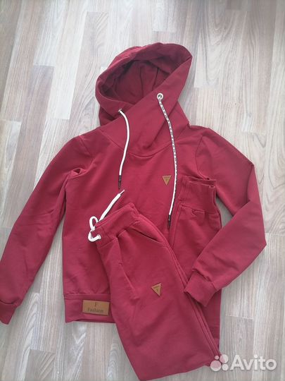 Новый спортивный костюм