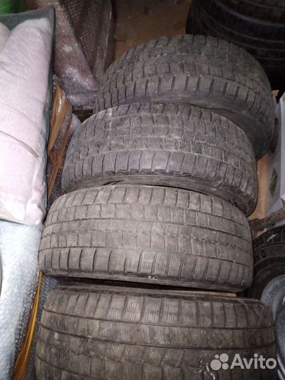 Dunlop Winter Maxx 225/55 R16 99T