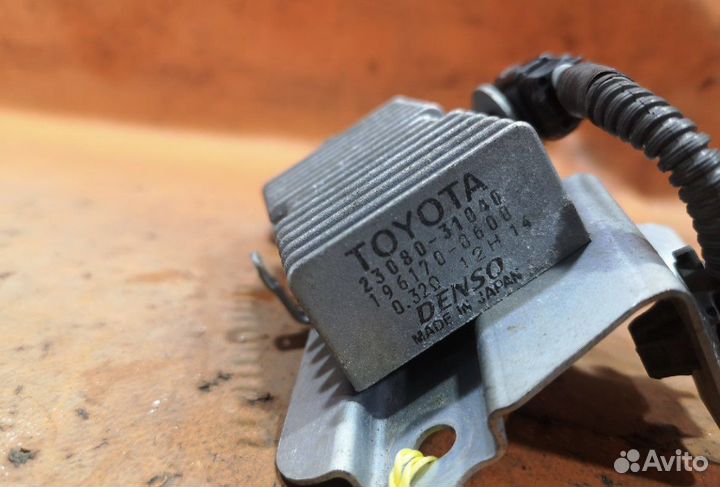 Коммутатор lexus is250