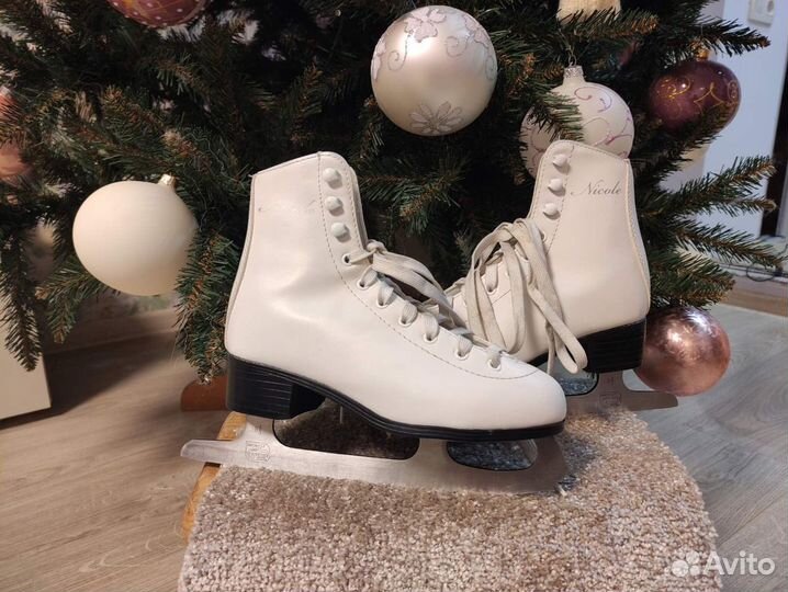 Фигурные коньки 35р