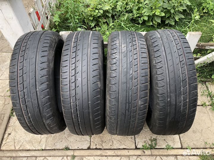 Viatti Strada Asimmetrico 195/65 R15