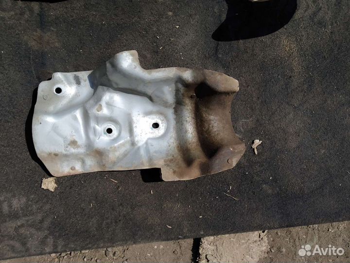 Выпускной коллектор Ford Kuga 2 4wd 1.6