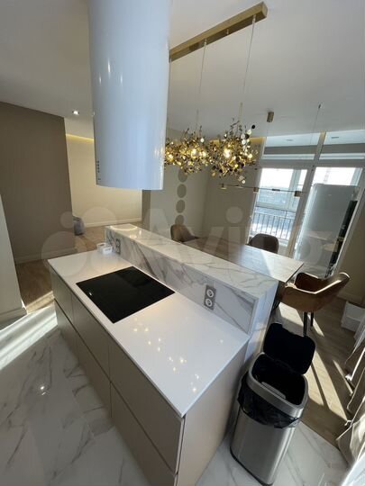 3-к. квартира, 95 м², 11/16 эт.