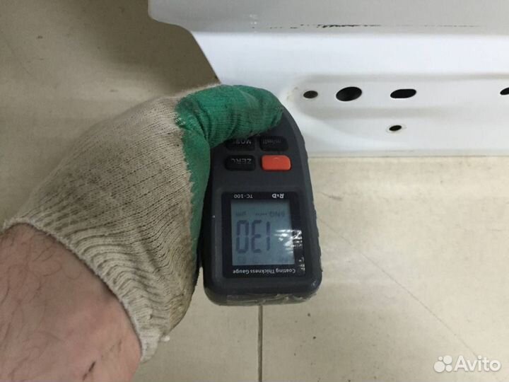 Б/У Дверь передняя правая 5N0831312C, 5N0831056