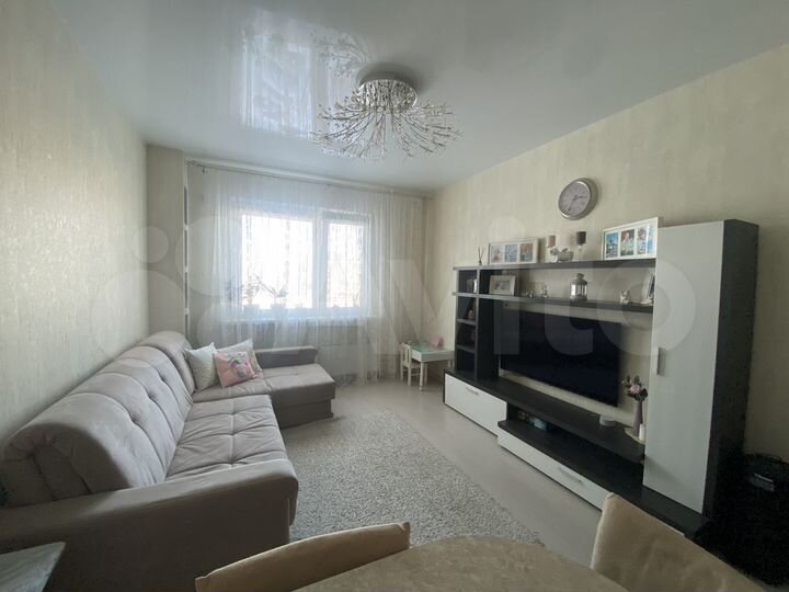 2-к. квартира, 68 м², 8/17 эт.