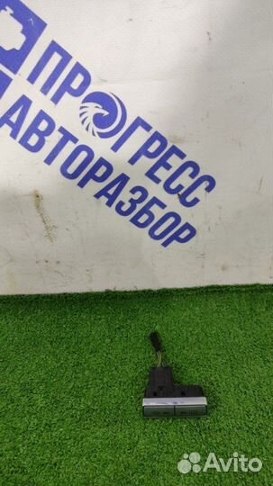 Кнопка обогрева заднего стекла Ford Mondeo 3 седан