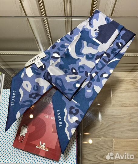 Повязка, твилли Lancel