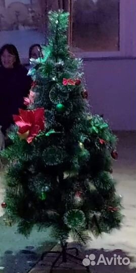 Ёлка искуственная