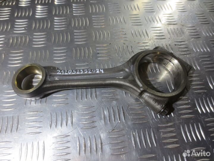 Шатун Mercedes-Benz 90600