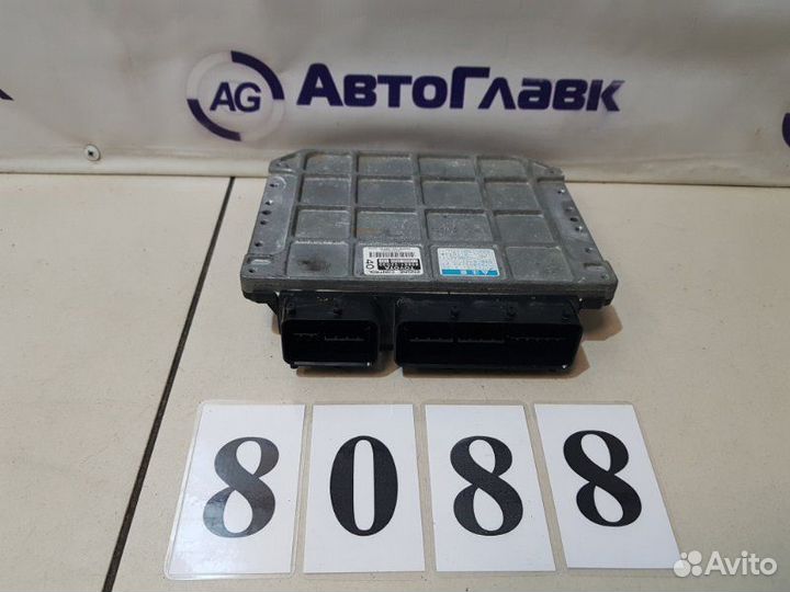 Блок управления двс Toyota Ractis