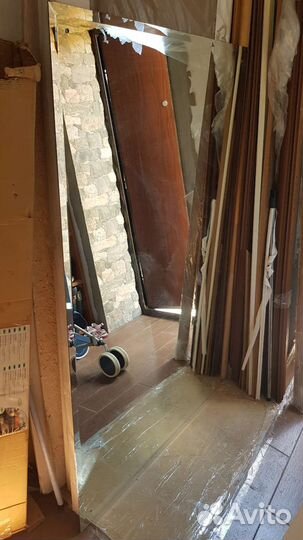 Зеркало настенное