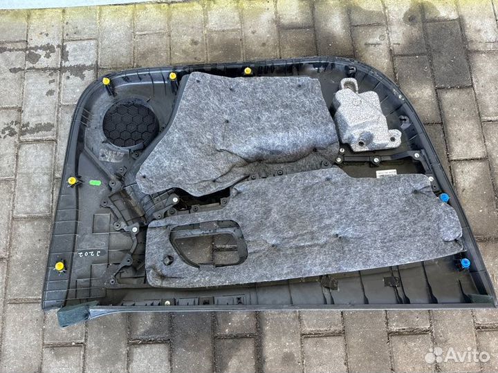 Дверные обшивки переднее Kia Rio 3 1.6 G4FC 2016