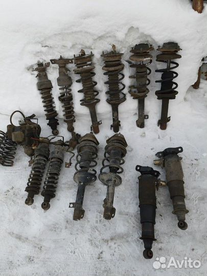 Стойки subaru leone