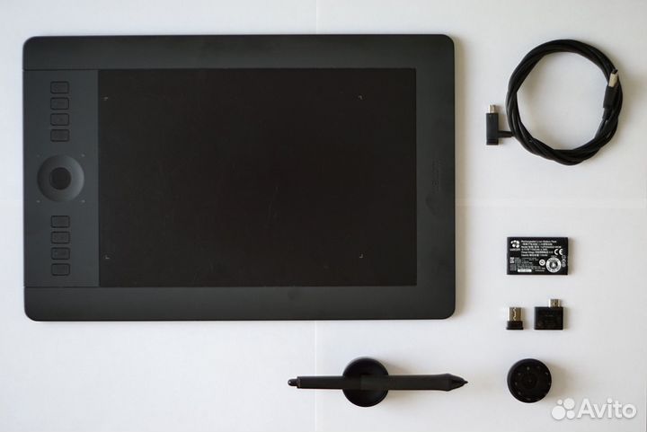 Wacom intuos pro medium + Art Pen