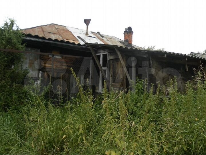 Дом 44 м² на участке 5 сот.