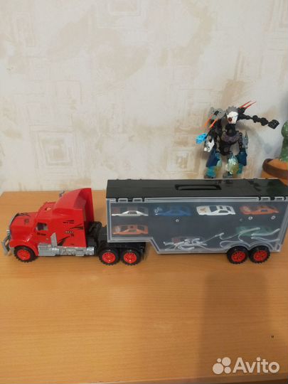 Автовоз - кейс с машинками