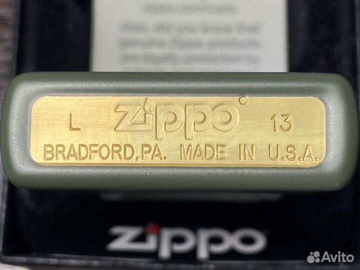 Zippo 28479 Клевер