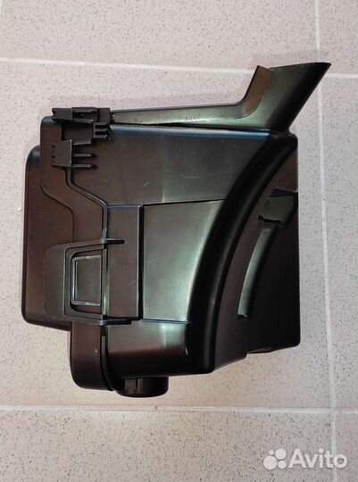 Корпус блока предохранителей renault duster новое