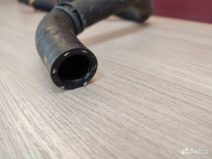 Патрубок отопителя Renault Sandero