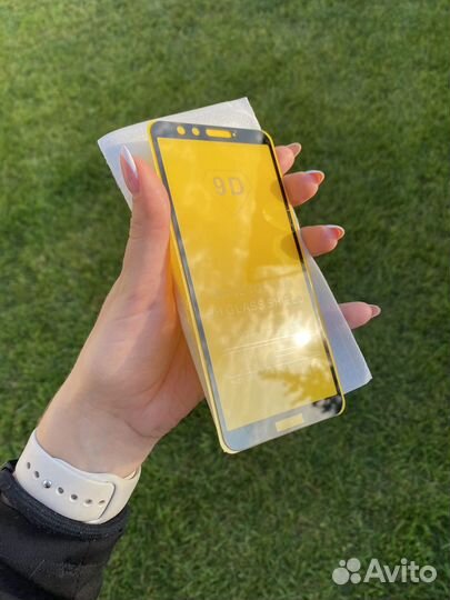 Защитное стекло Honor 9 lite
