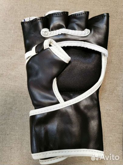 Перчатки для мма