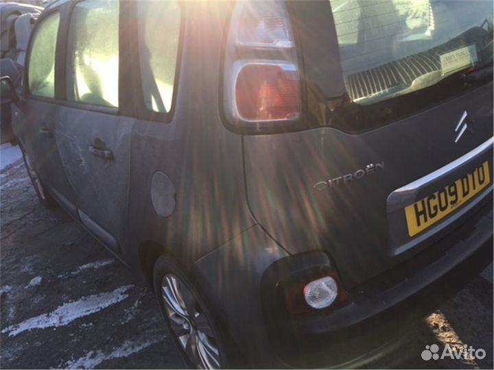 Разбор на запчасти Citroen C3 picasso