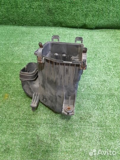 Корпус воздушного фильтра ix35