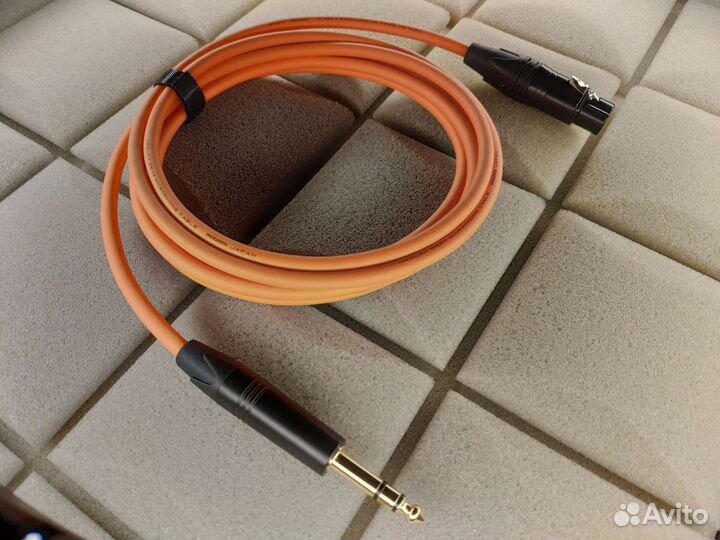 Xlr гнездо - Jack 6,3 TRS mogami 2534