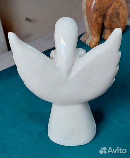 Фигурка из натурального камня