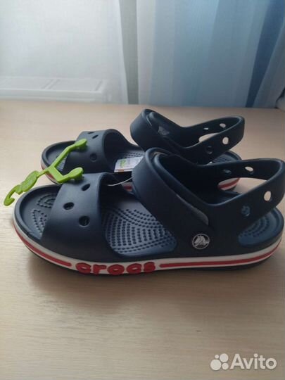 Сандалии Crocs c12