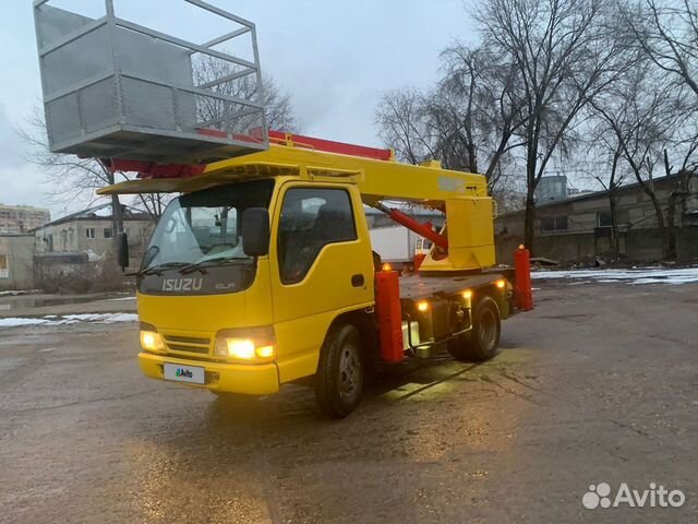 Isuzu elf (Автовышка)
