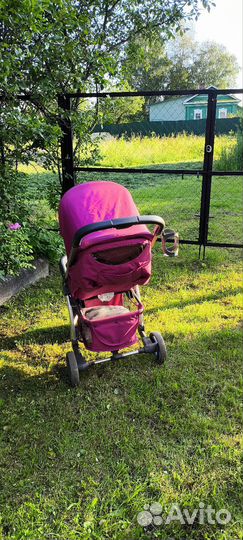 Прогулочная коляска