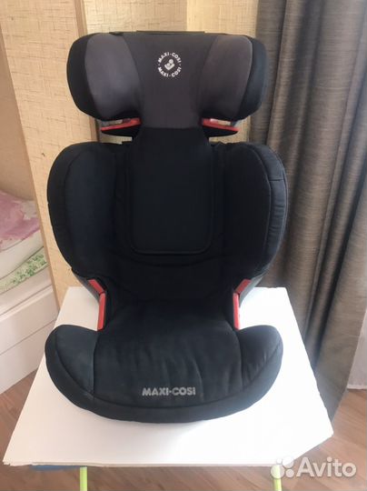 Автокресло Maxi cosi rodifix