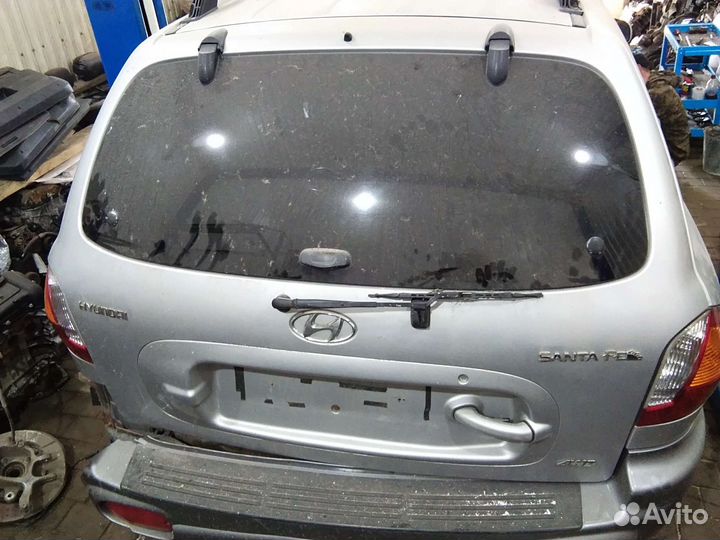 Продам крышку багажника Хендай Санта Фе 2004г