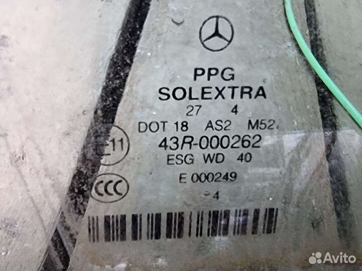 Стекло передней правой двери Мерседес w211