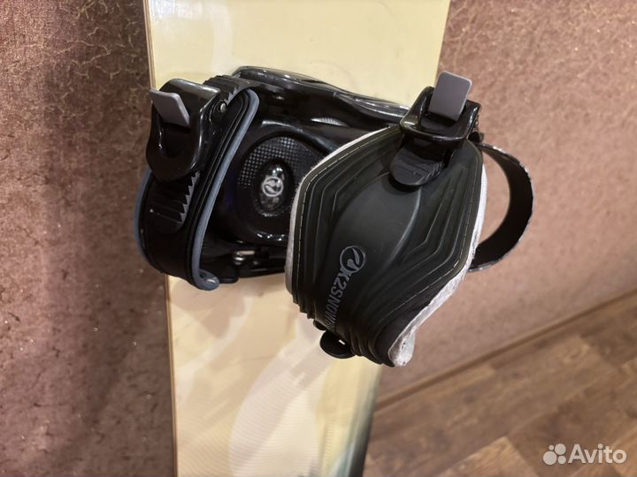 Продам сноуборд комплект