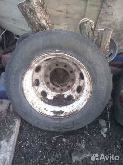 Cordovan Centron 275/70