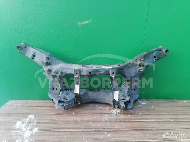 Подрамник задний Nissan X-Trail