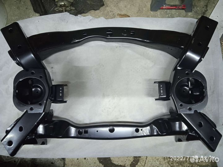 Подрамник передний dodge Charger LD