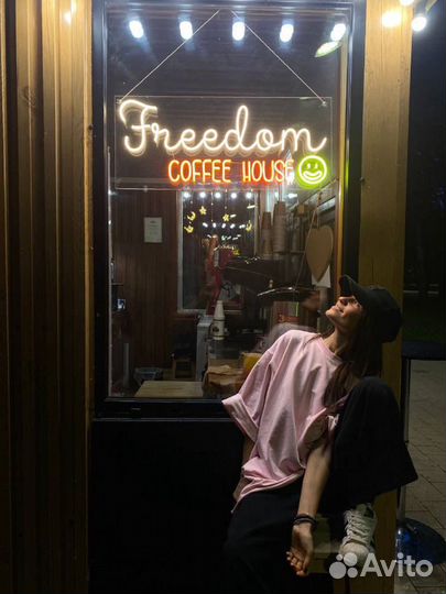 Неоновая надпись