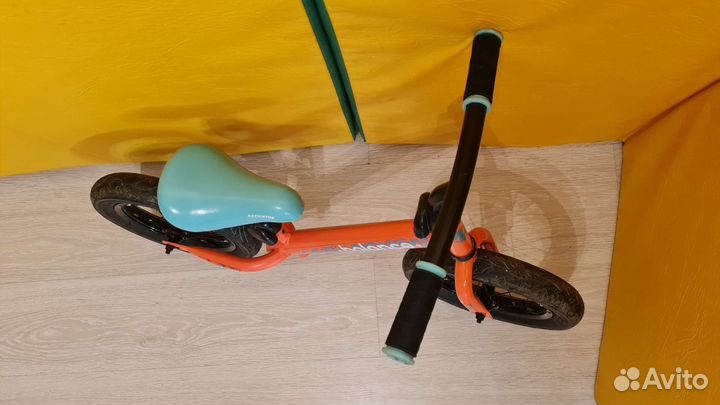 Беговел с надувными колесами